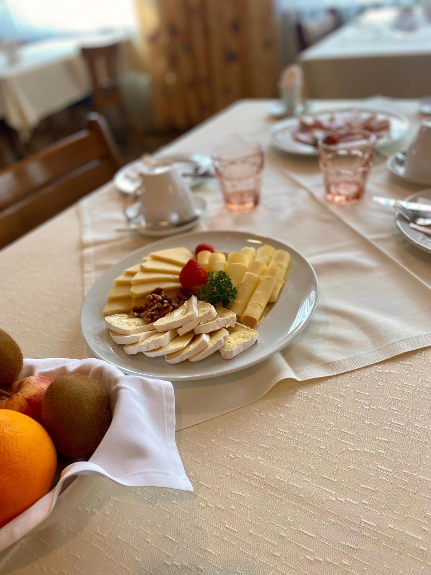 Mini-hôtel Zum Roten Loewen 3*